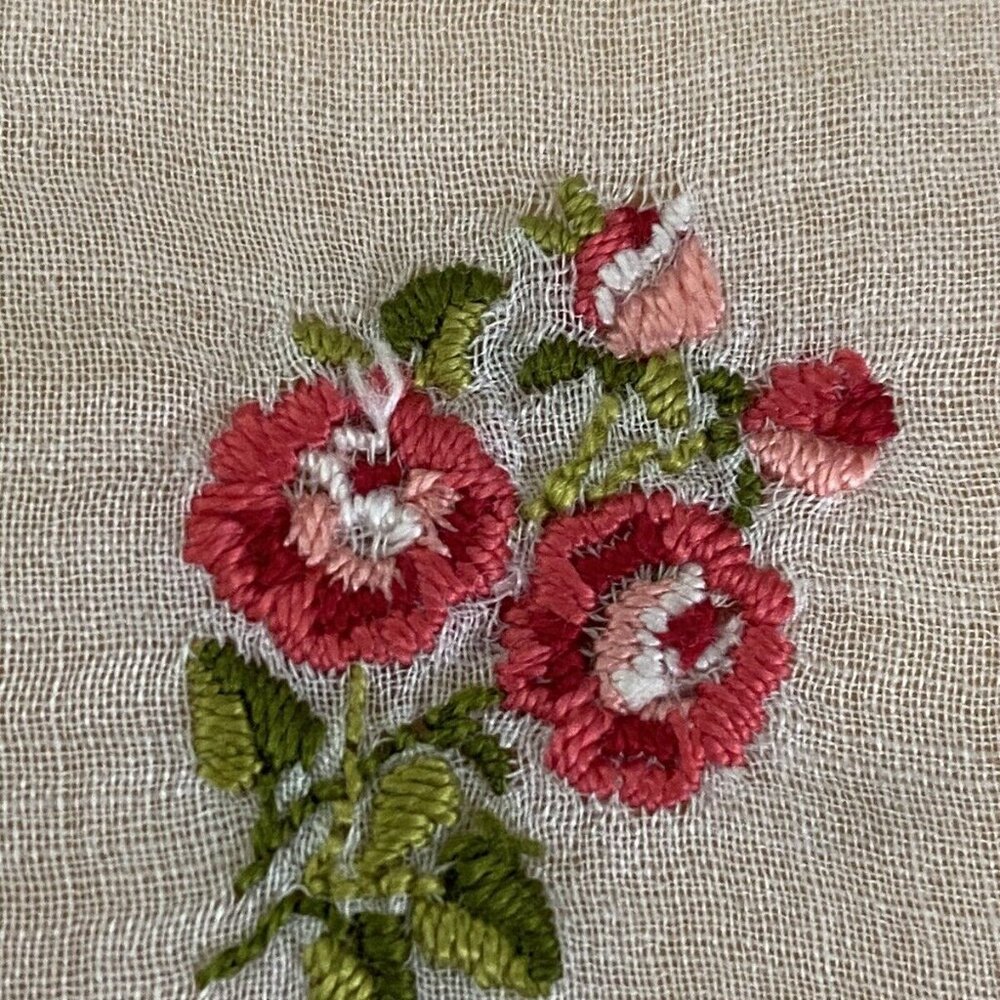 Vintage Mid Century Cotton Embroidered Red Roses Scarf Handkerchief‎ 11" Square - Picture 11 of 16